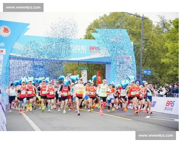 万名选手齐聚春日赛道城市马拉松长跑竞逐速度与毅力见证城市活力